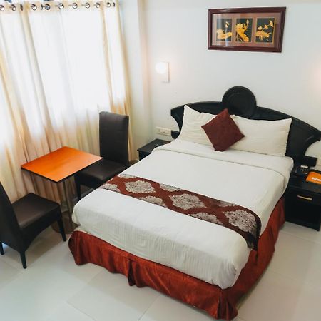 Chothys Park Ξενοδοχείο Thiruvananthapuram Εξωτερικό φωτογραφία